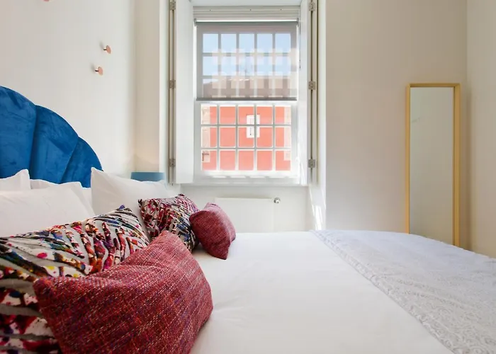 Boutique Rentals- Douro Ribeira Historical Center With Parking Lejlighed